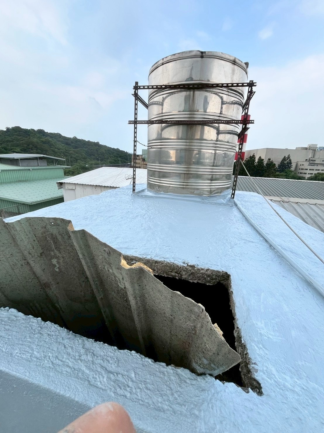 桃園外牆防水,桃園屋頂防水,桃園外牆蜘蛛人,桃園外牆磁磚修繕,桃園外牆設備安裝